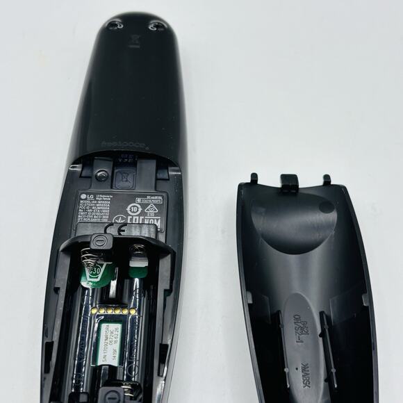 LG Remote. AN-MR650A Magic Remote Control. Tested. Works. - Picture 12 of 12